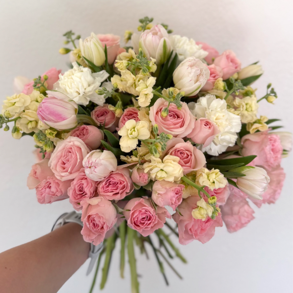 Butter yellow and pink bouquet