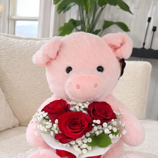 Blush Piggy & Red Roses