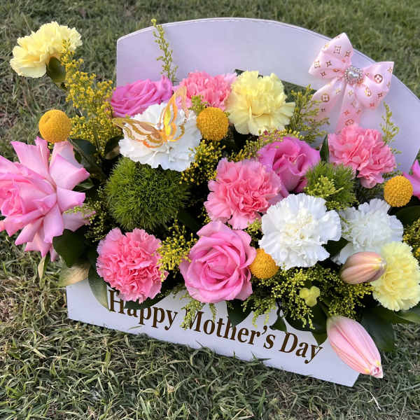 Mom’s Garden of Love - White Box With Mix Flowers