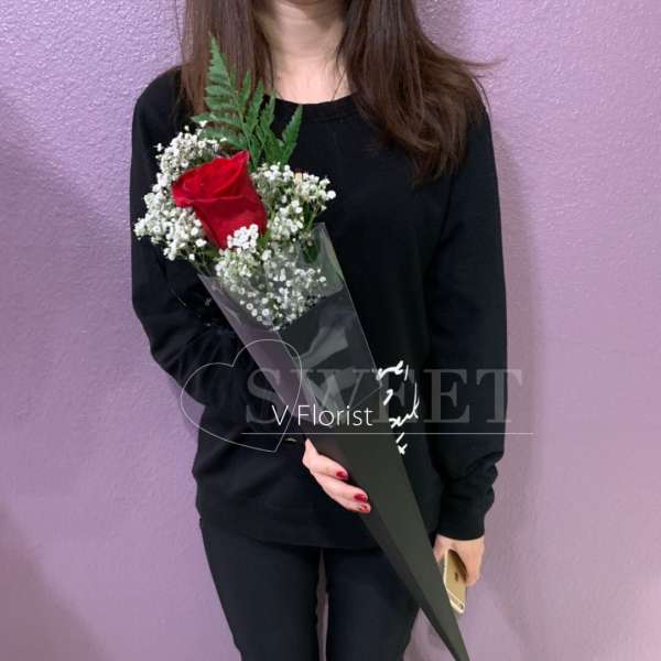 Single rose in the box