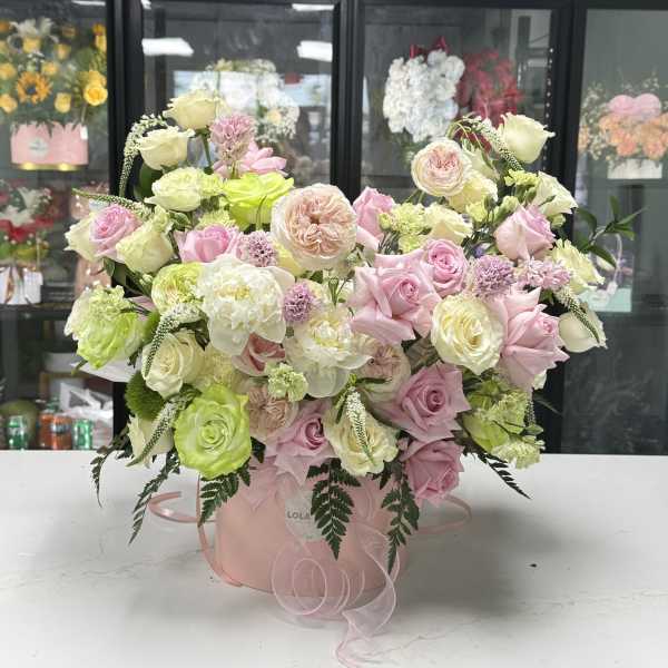 Hand wrapped Box bouquet