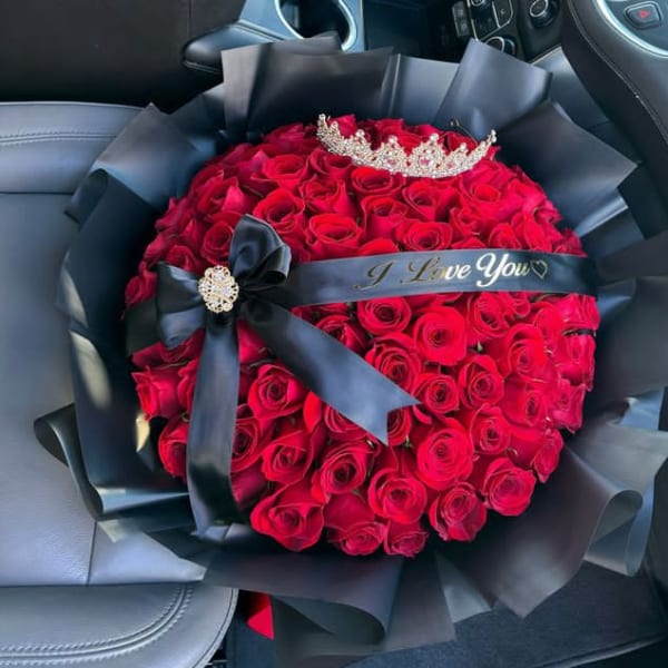 Ramo Buchon Lovers 100 rosas