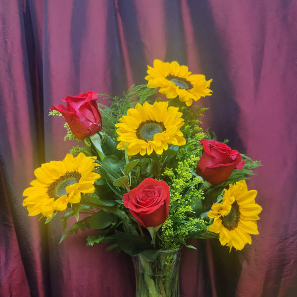 Sunflowers In Love Bouquet