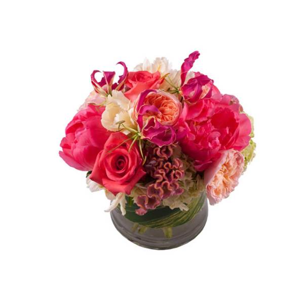 Pink and peach mixed bouquet in a glass vase