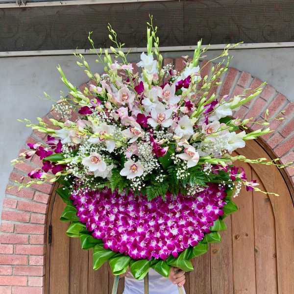 Full Moon with orchids splash wreath