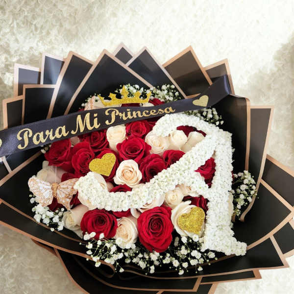 Mi Princesa Ramo by Latin Lady Luxe