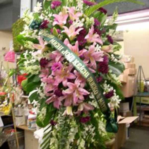Sympathy Arrangements 6 / 5-7 Days