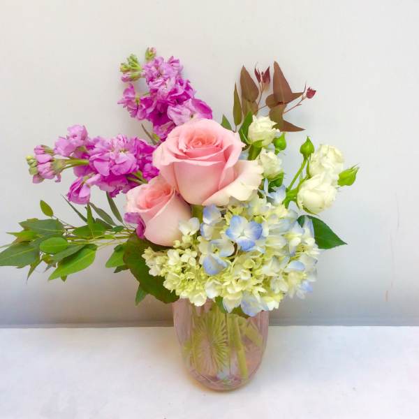 So Pretty by Hudson Flower Shop