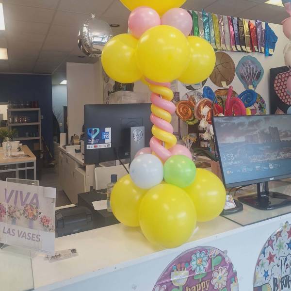 Creative Tabletop Balloons