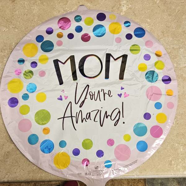 Mom Balloon