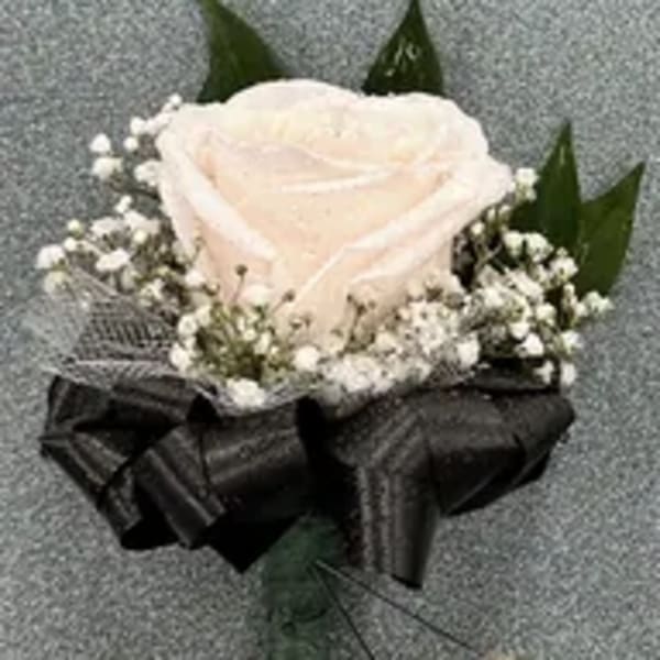 Men's Deluxe Boutonniere