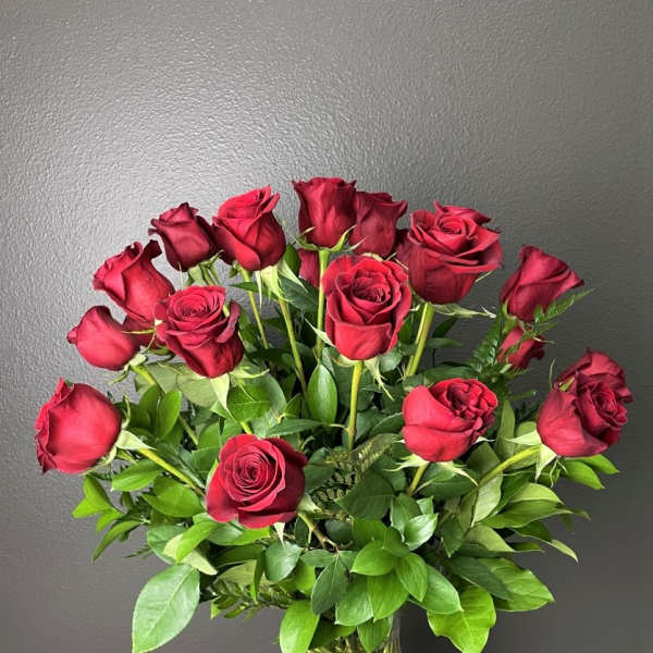 2 Dozen Red Roses