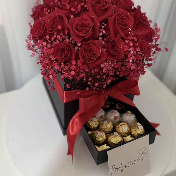 The Grand Romance Box