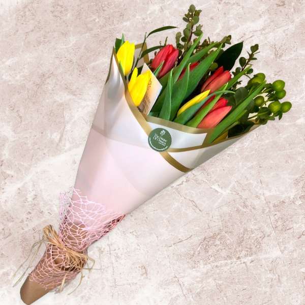 Milán Bouquet by The House of Flowers