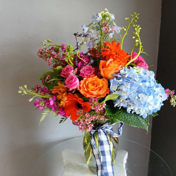#713 Designer's Choice Vase Arrangement