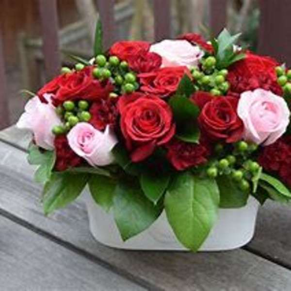 Romance in Bloom Centerpiece