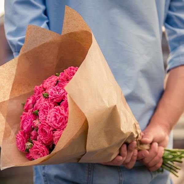 Novelty, roses, spray roses, seasonal and anything nice!