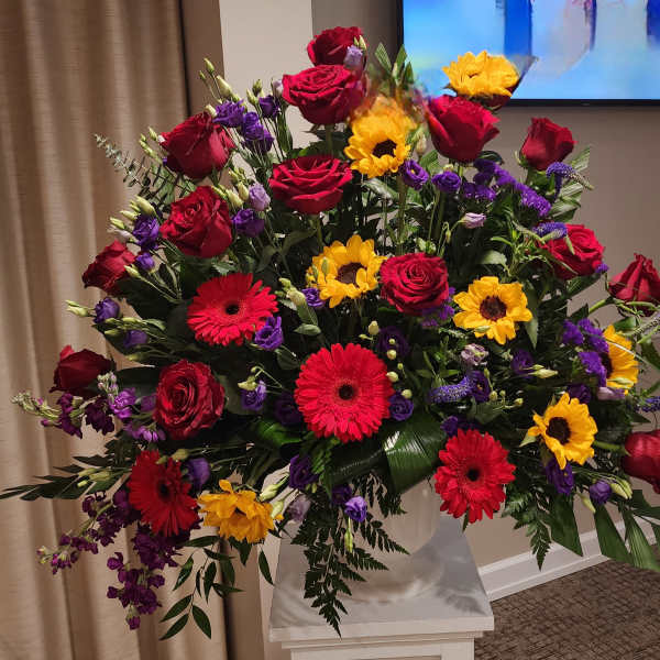 Heather's Haven Pedestal