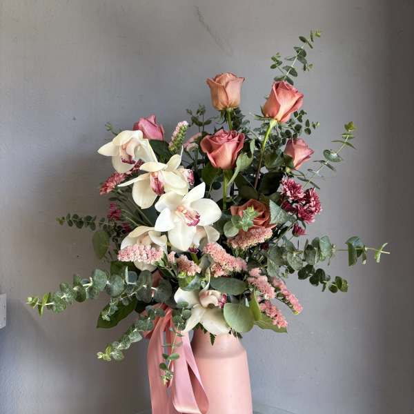 MDA #204 Mother's Day arrangement