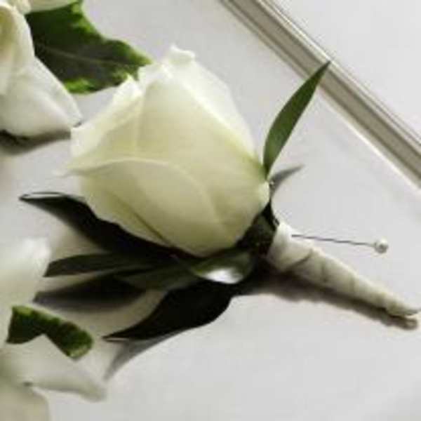 FTD White Rose Boutonniere