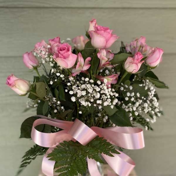 Dozen Pink Roses