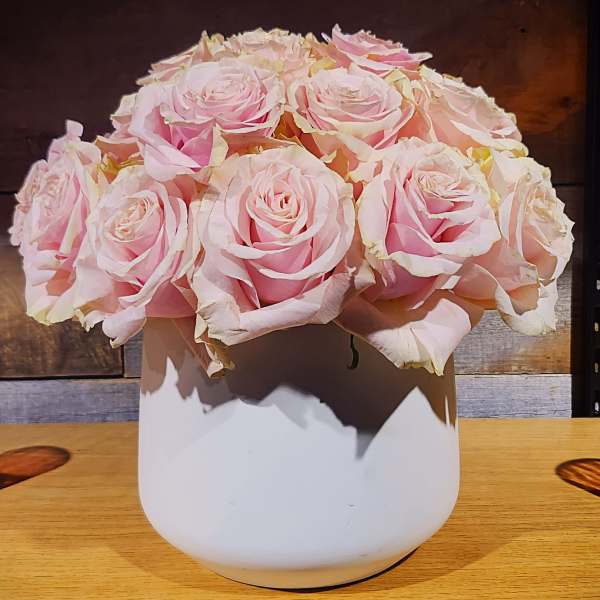 YOU ARE AMAZING! PINK ROSE ARRANGEMENT