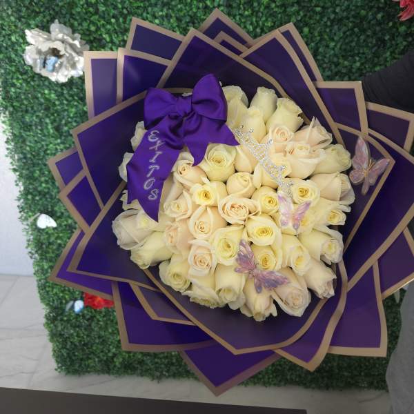 50 Delicated Flower Arragement