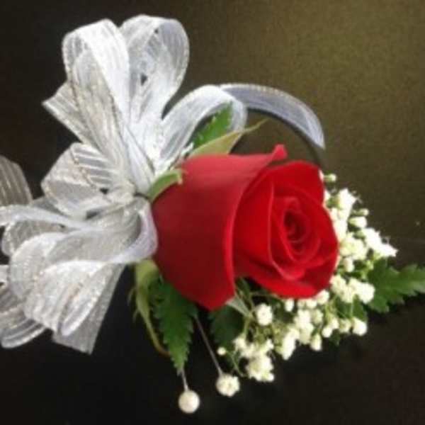 RED ROSE CORSAGE