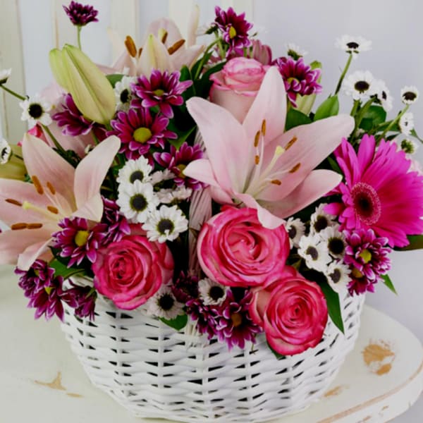 Blush Elegance Basket – Pink Lily & Rose Arrangement