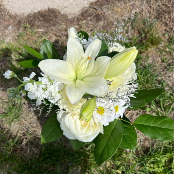 Northmont Mixed White Handheld Bouquet