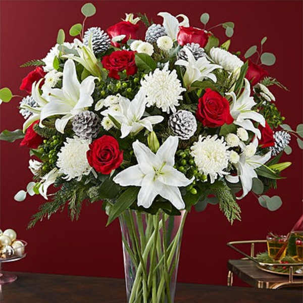 Garden of Grandeur Holiday