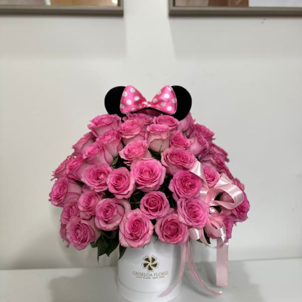 Caja con 50 rosas y diadema de Minnie Mouse
