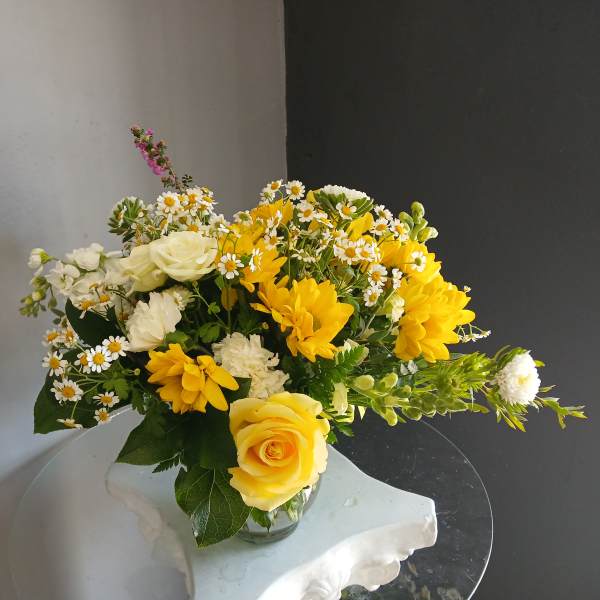 #702 Designer's Choice Vase Arrangement