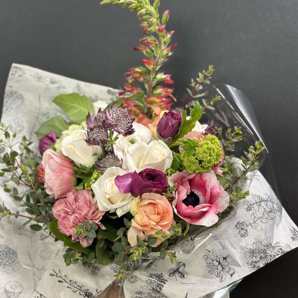 Mothers Day Designer Choice Sesonal Handtied Bouquet