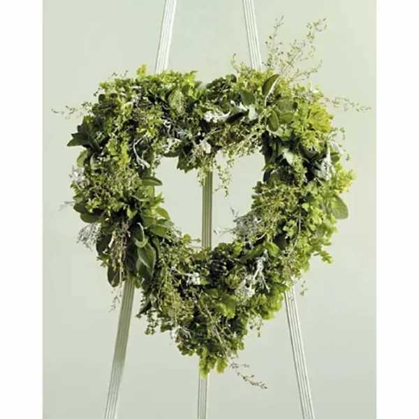 Foliage Heart – Open Heart Wreath with Lush Greenery