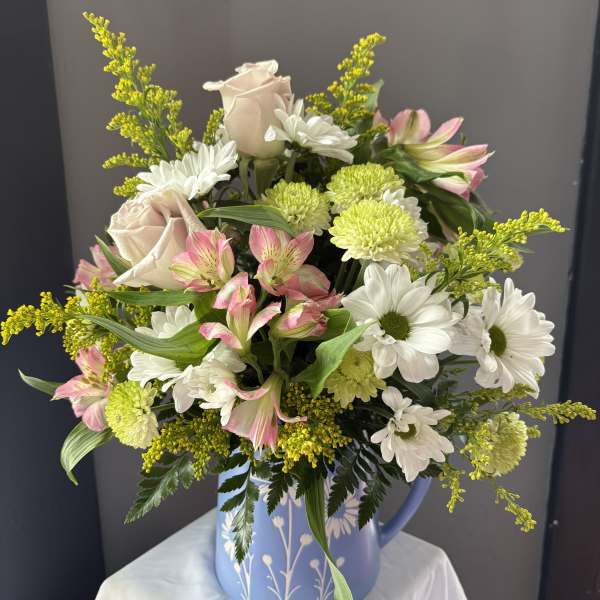 Frazier's Flowers Daisy Dreams Bouquet