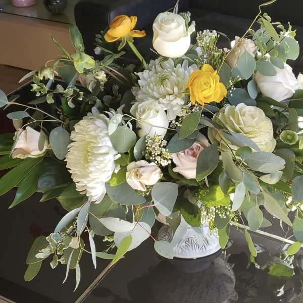 Garden Style Wedding Centerpiece