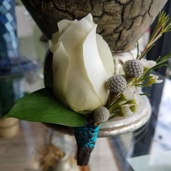 Classic White Rose Boutonniere