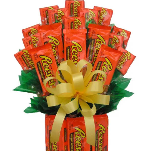 Bouquet of Reese's candy bars with a yellow ribbon