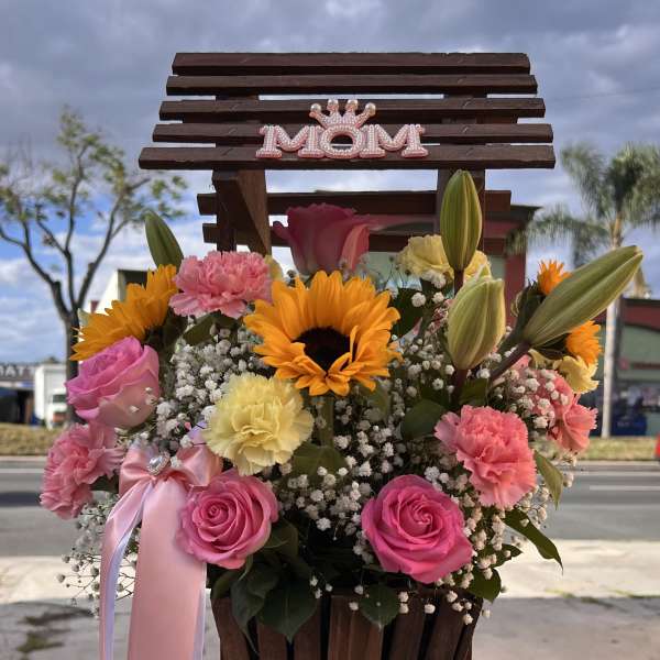 Sunshine for Mom - Casita With Mix Flowers