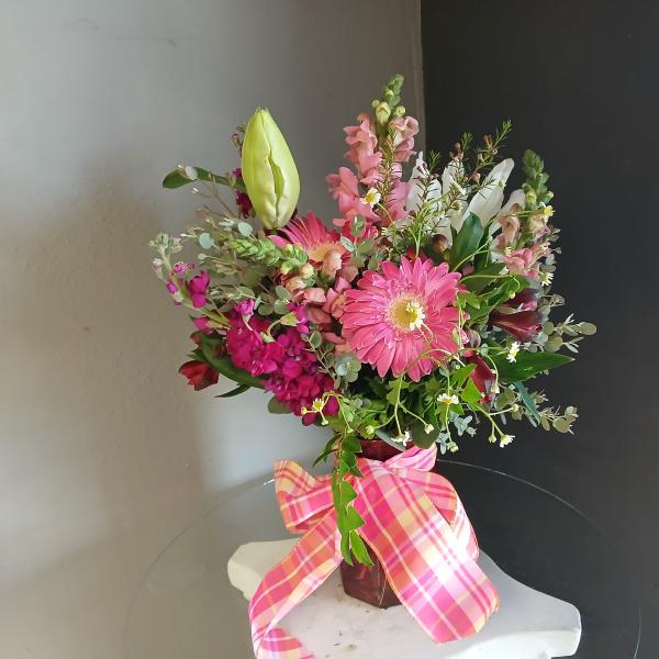 #706 Designer's Choice Vase Arrangement