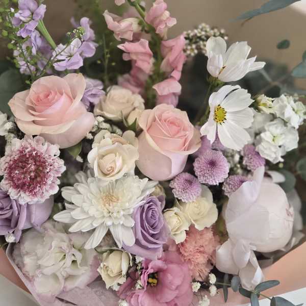 Spring Hand tied Bouquet w/Peony