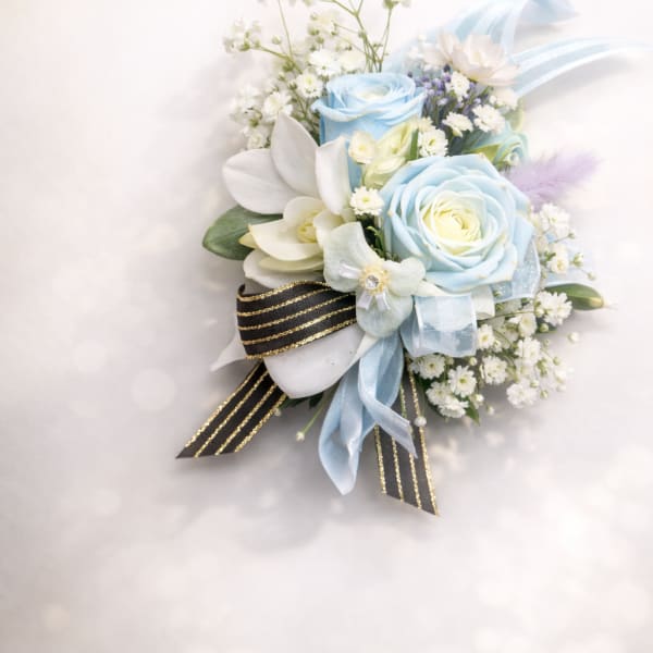 Corsage 10