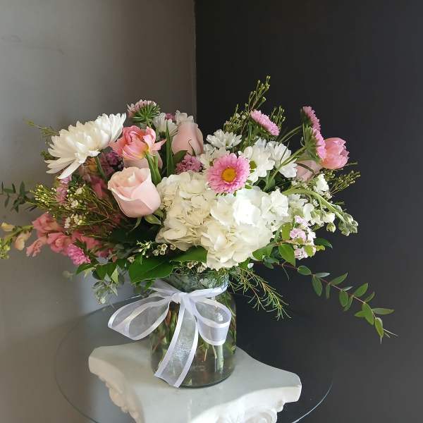 #722 Designer's Choice Vase Arrangement