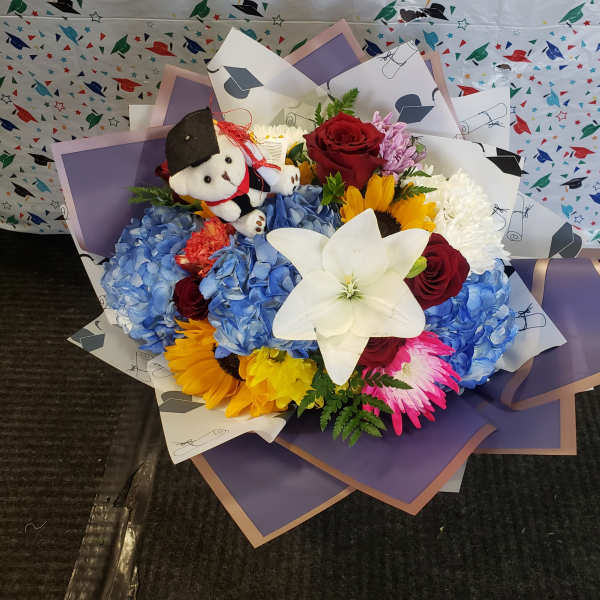 Graduation wrap bouquet