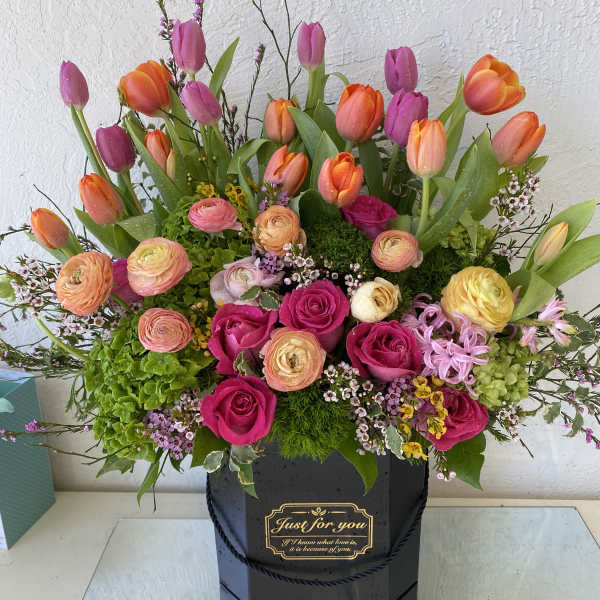 Lively tulips