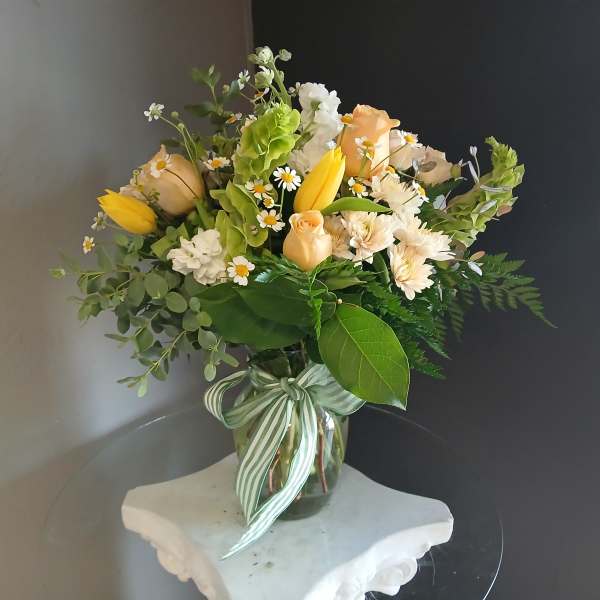 #710 Designer's Choice Vase Arrangement