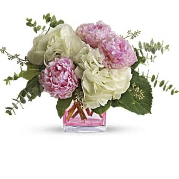 Pretty In Peony