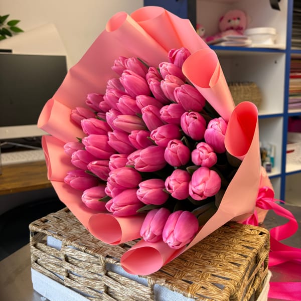 Ramo de 60 tulipanes