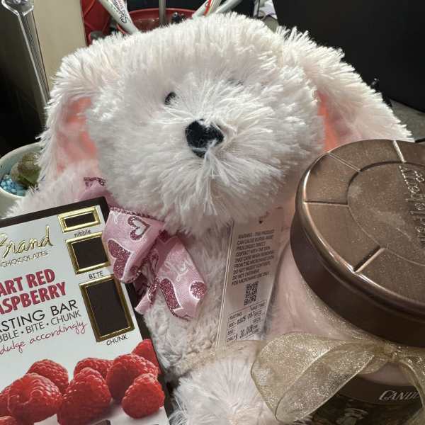 PINK MOTHERS DAY GIFT SET (LIMITED TIME)